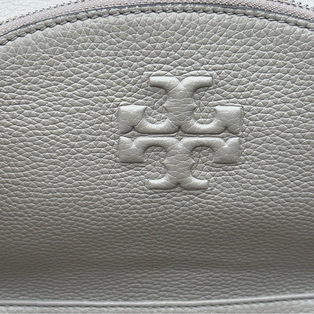 Tory Burch NWOT Thea Backpack MSRP $449 wallet NOT included - Picture 7 of 10